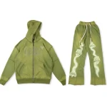 Lost intricacy green sweatsuit