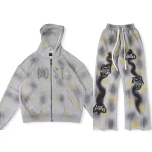 Lost intricacy white sweatsuit